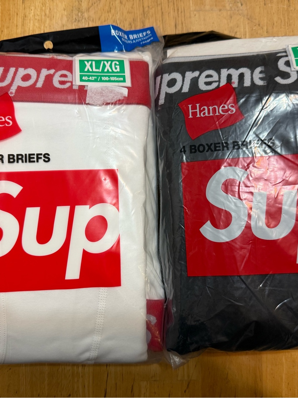 Hanes x Supreme Men's Boxer Briefs - White & Black 2 (4-Pack), Size XL New
